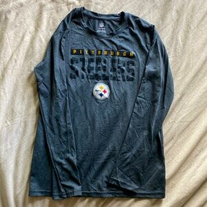 Size Lg Pittsburgh Steelers long sleeve